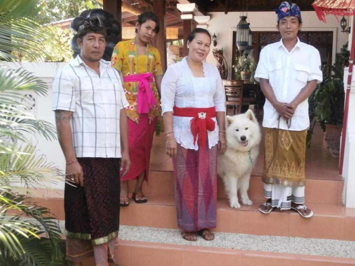 Bali North Beach B&B Tianyar Exterior photo